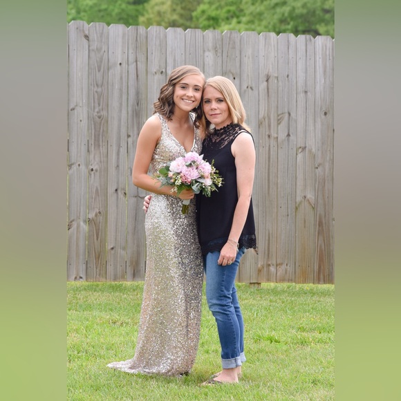 Prom Dress - Picture 3 of 4